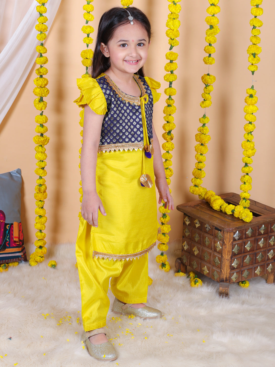 BownBee Girls Jacquard attached Jacket Silk Kurti Salwar Suit - Yellow
