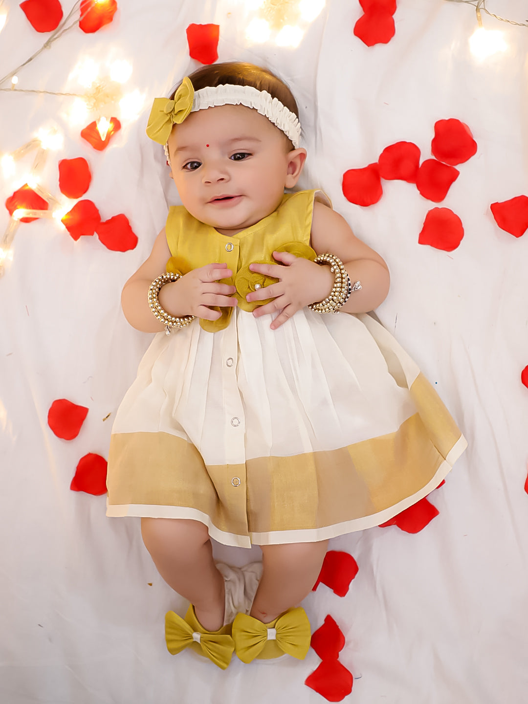 BownBee Pure Cotton Sleeveless Flower Dress With Hairband & Booties Set  For Infant  Girls - White (Pre-Order)
