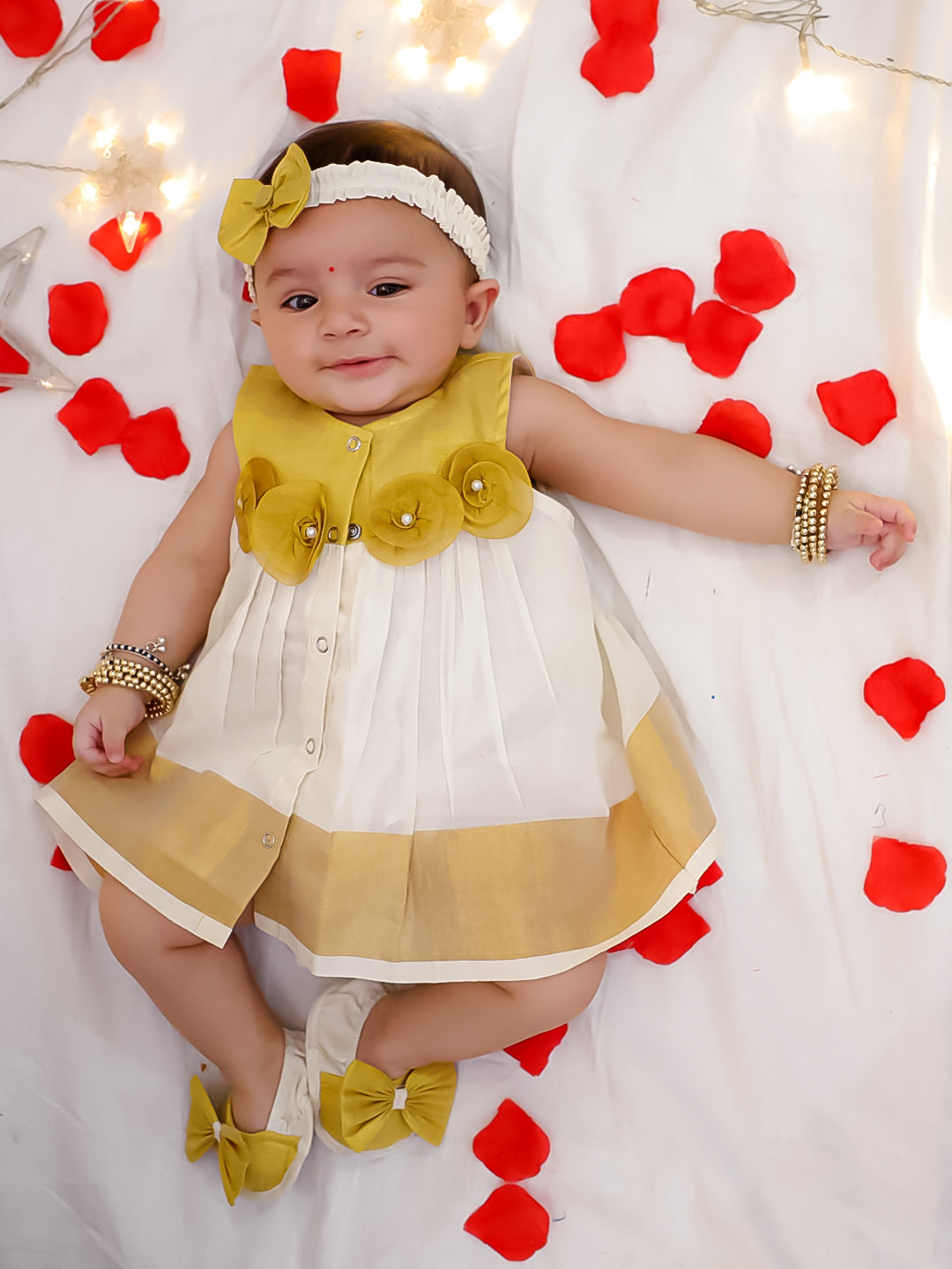 BownBee Pure Cotton Sleeveless Flower Dress With Hairband & Booties Set  For Infant  Girls - White (Pre-Order)