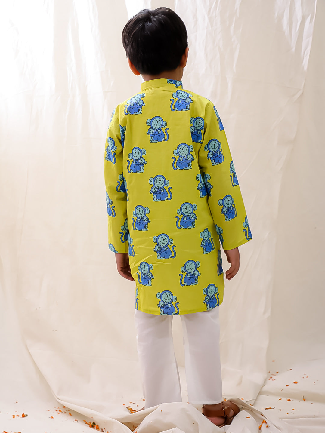 BownBee Pure Cotton Quirky Printed Full Sleeves Kurta Pajama Set For Boys - Yellow