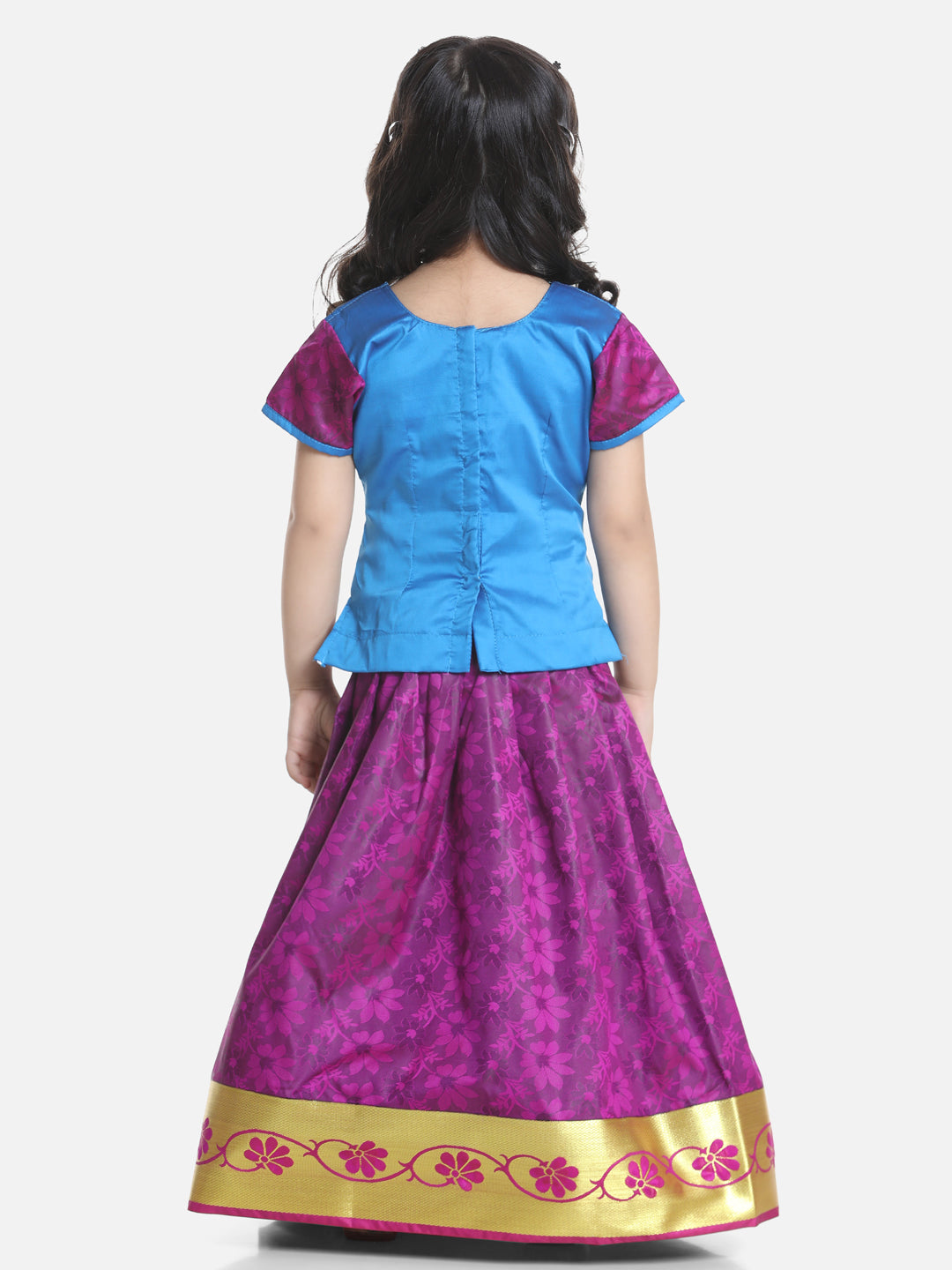 BownBee Half Sleeves South Indian Choli With Flower Print Pavda Pattu Lehenga- Blue
