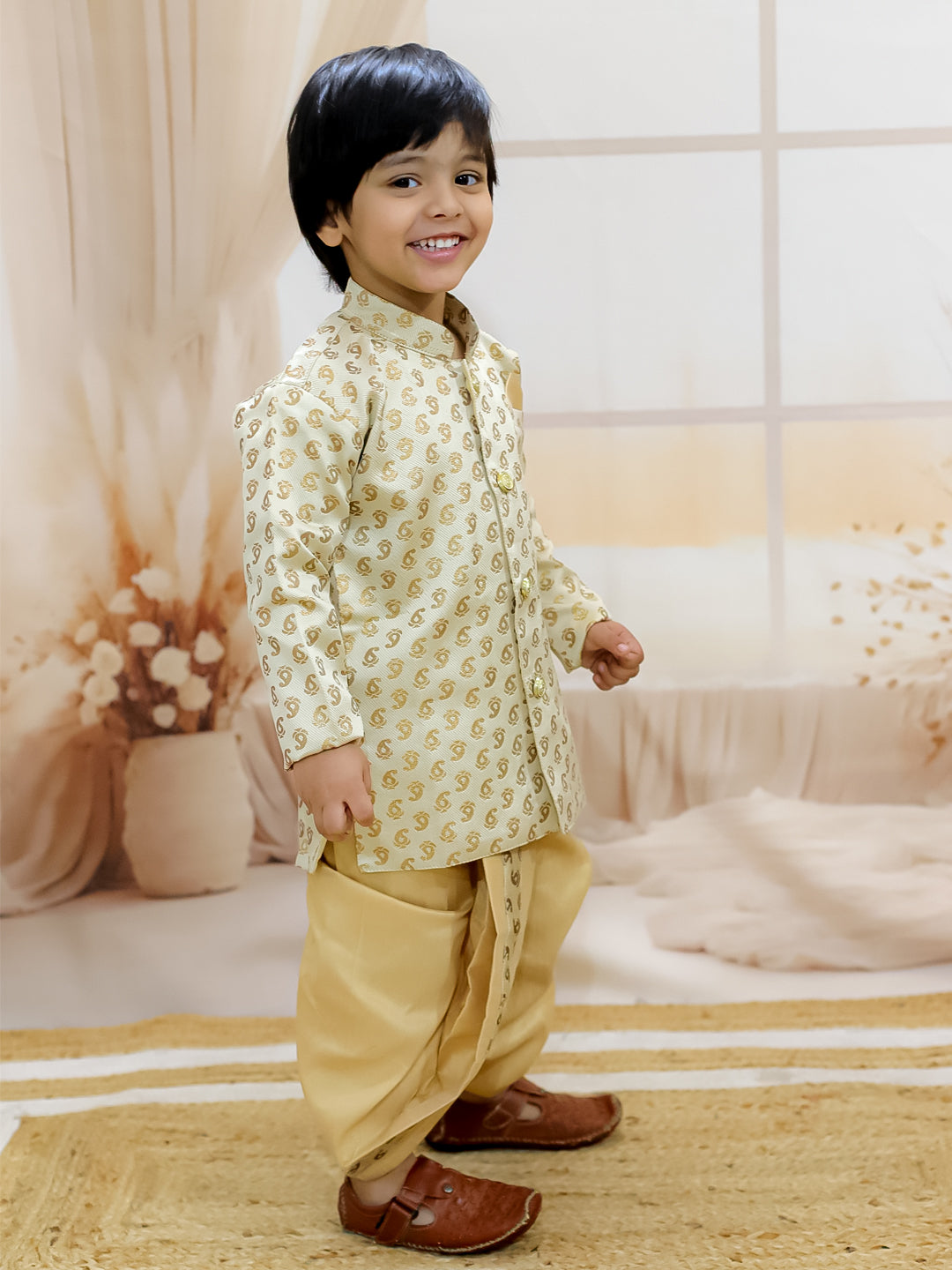 BownBee Jacquard Full Sleeve Sherwani Dhoti for Boys - Off White