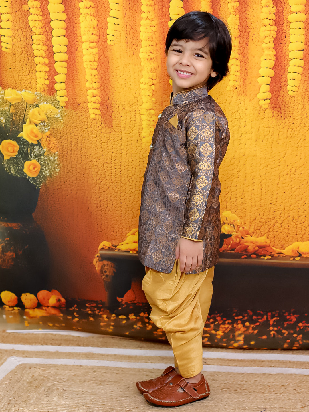 BownBee Jacquard Full Sleeve Sherwani with Salwar for Boys - Gray