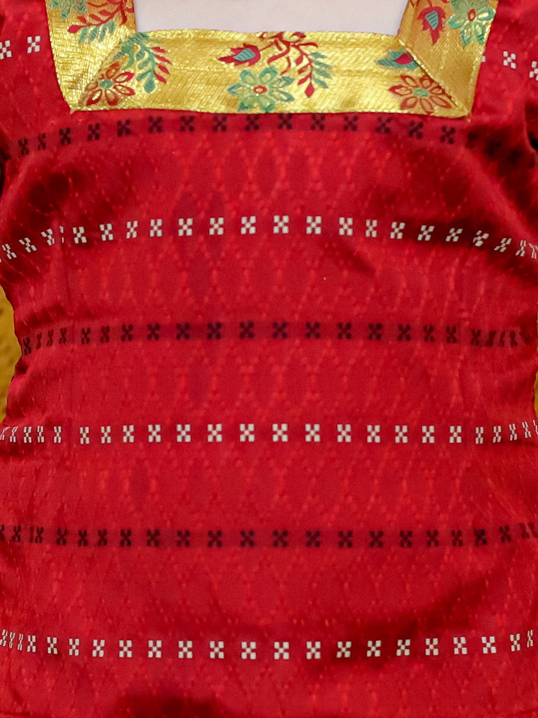 BownBee Half Sleeve South Indian Pavda Pattu Lehenga For Girls - Red