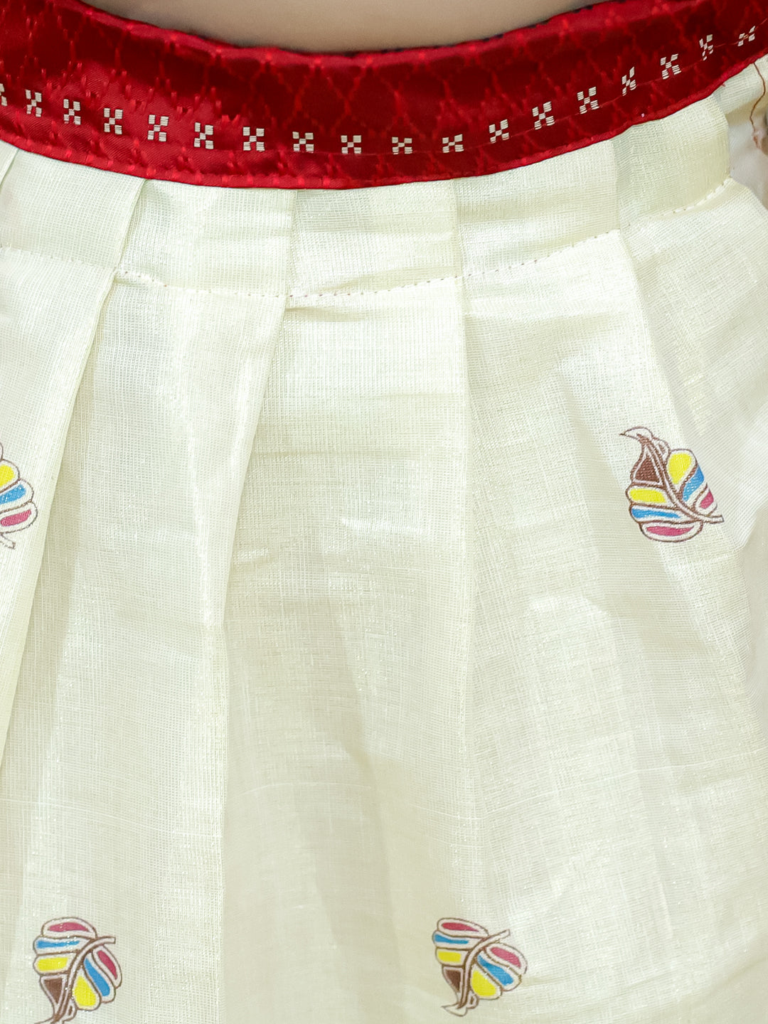 BownBee Half Sleeve South Indian Pavda Pattu Lehenga For Girls - Red