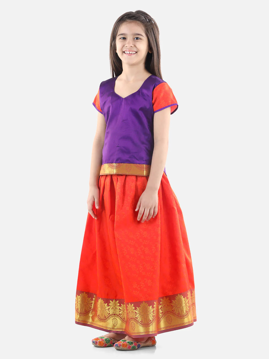 BownBee Half Sleeves South Indian Pavda Bordered Pattu Lehenga
