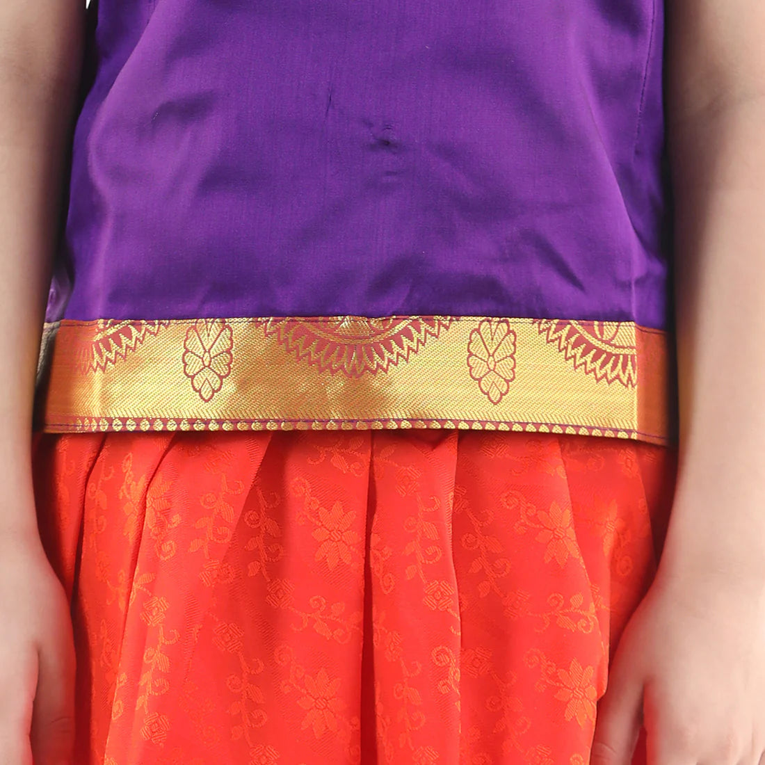 BownBee Half Sleeves South Indian Pavda Bordered Pattu Lehenga