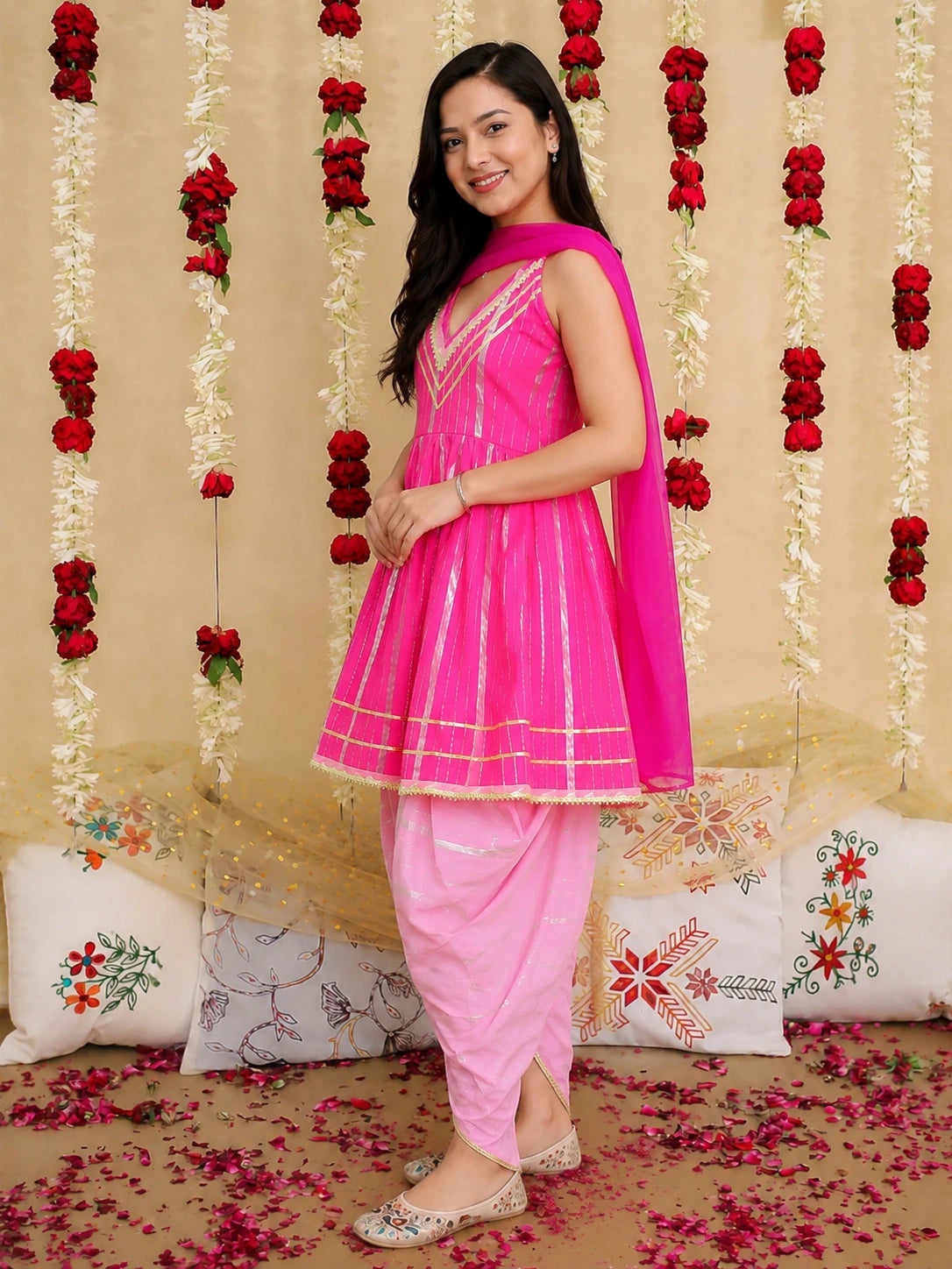 BownBee Sleeveless Fish Printed Kurti With Tulip Set For Women