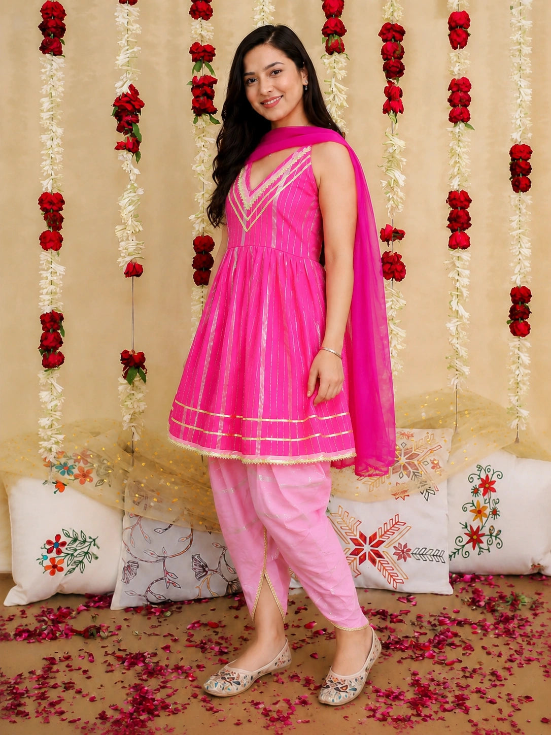 BownBee Sleeveless Fish Printed Kurti With Tulip Set For Women