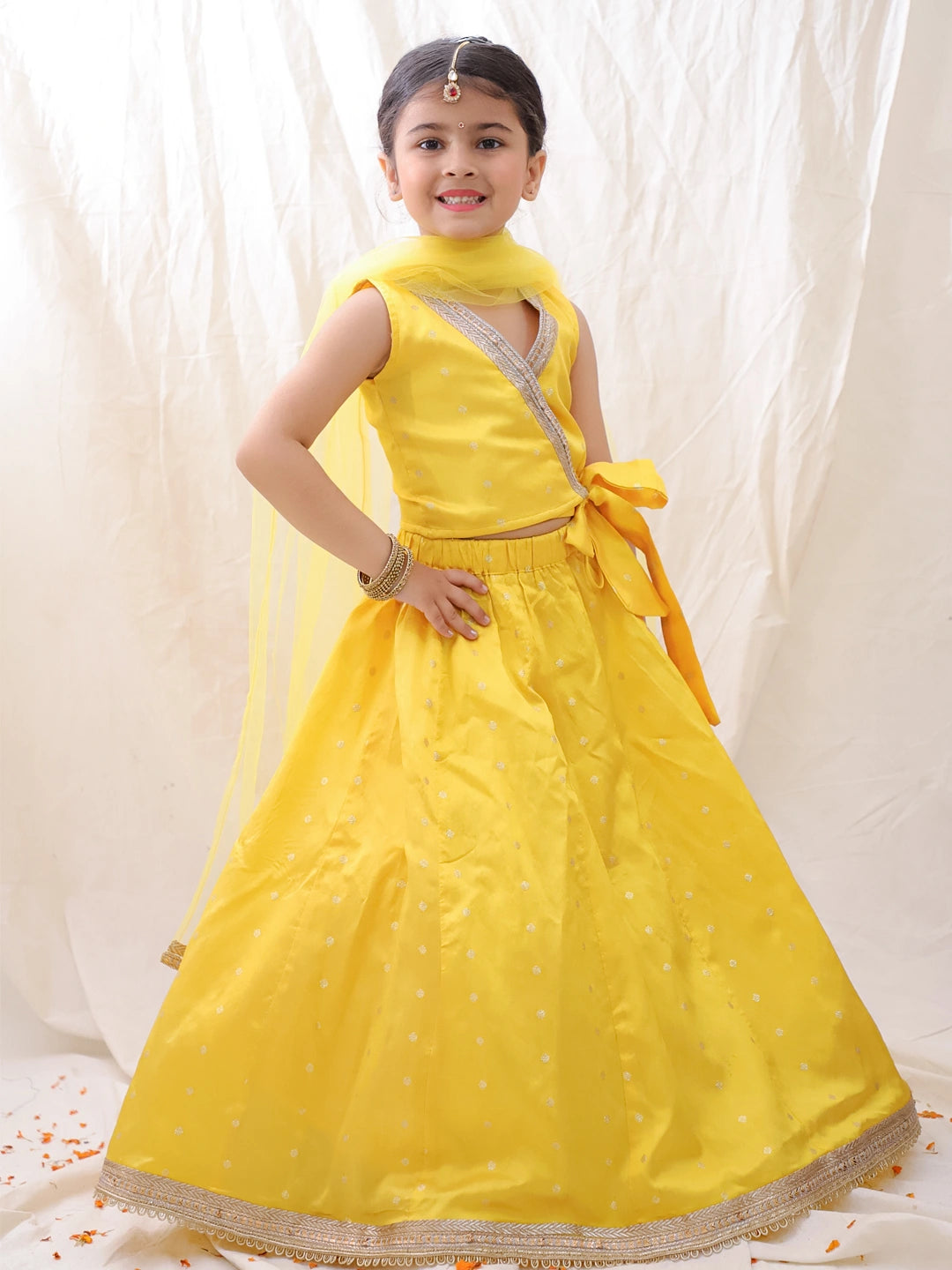 BownBee Wedding Sleeveless Tafetta Woven Lehenga Choli & Dupatta set -Yellow