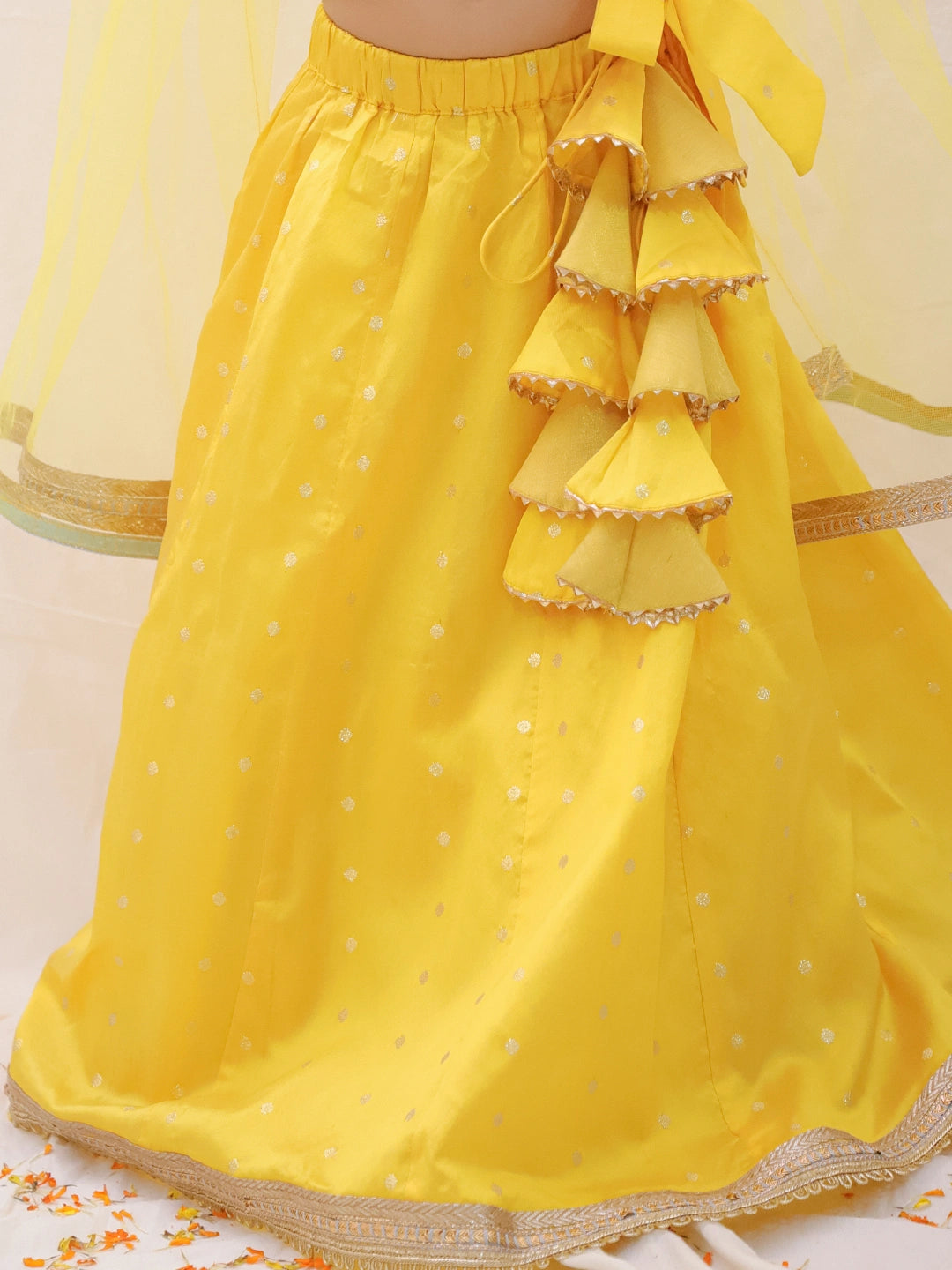 BownBee Wedding Sleeveless Tafetta Woven Lehenga Choli & Dupatta set -Yellow