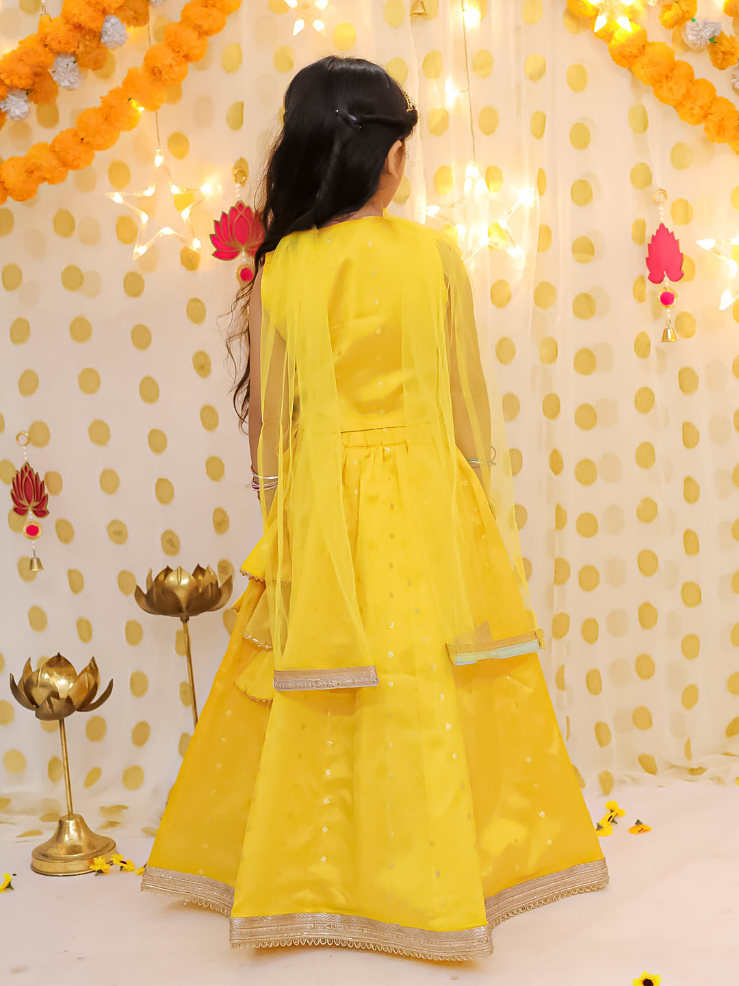 BownBee Wedding Sleeveless Tafetta Woven Lehenga Choli & Dupatta set -Yellow