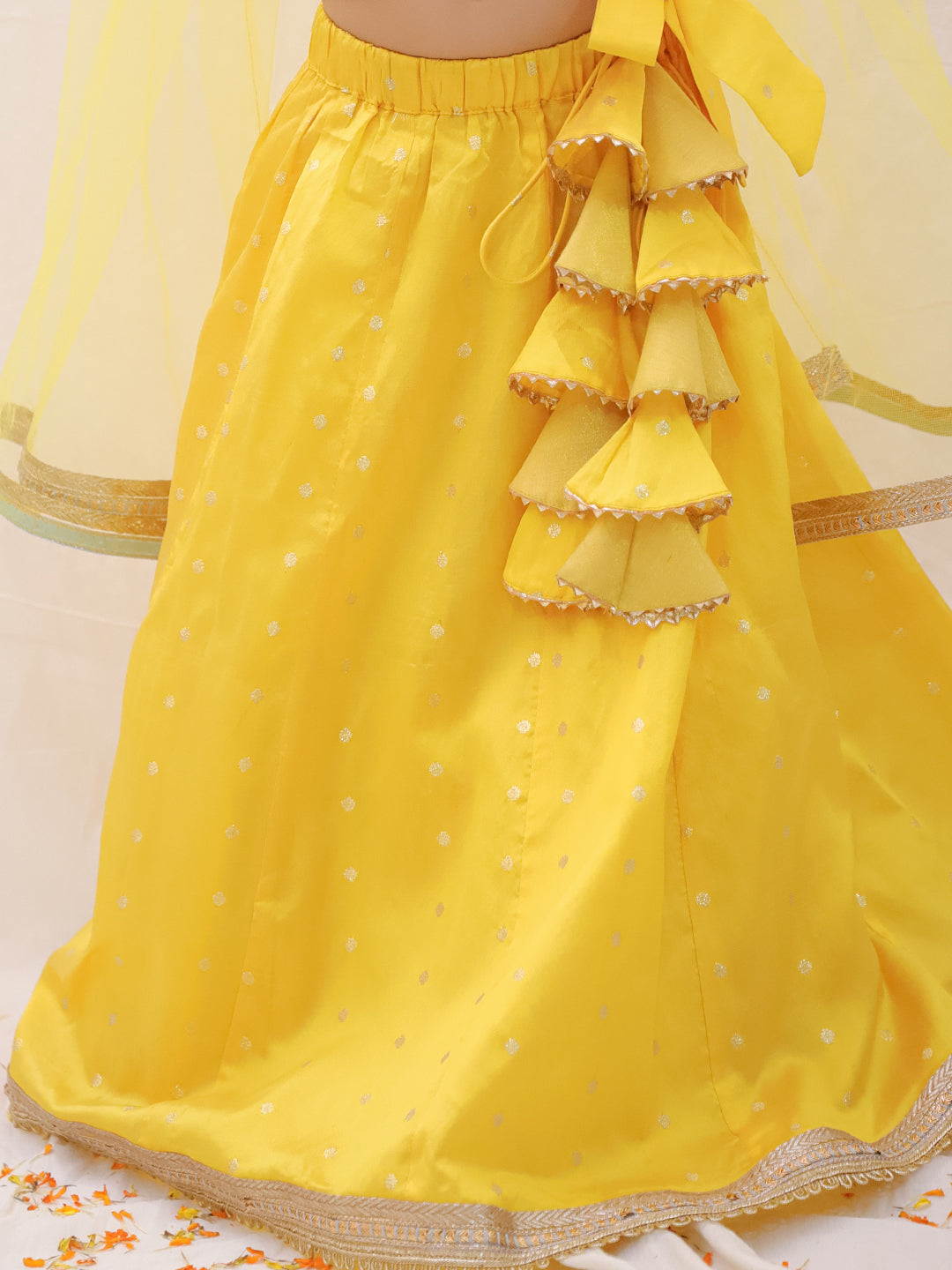 BownBee Wedding Sleeveless Tafetta Woven Lehenga Choli & Dupatta set -Yellow