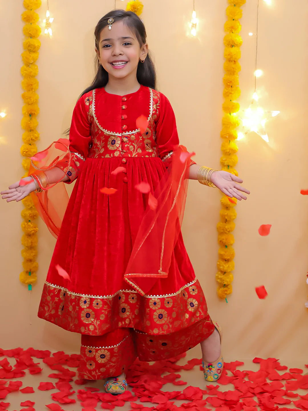 BownBee Wedding Quatersleeves Velvet Jacquard Anarkali Suit Set For Girls