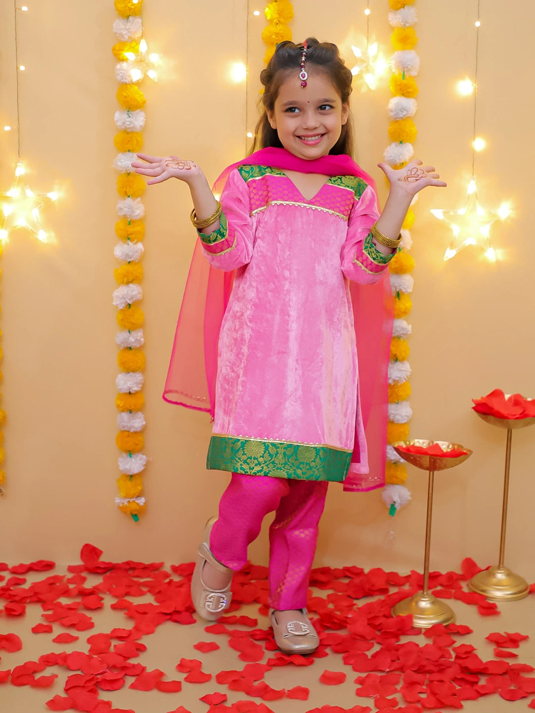 BownBee Wedding Quatersleeves Velvet Jacquard Suit Set For Girls
