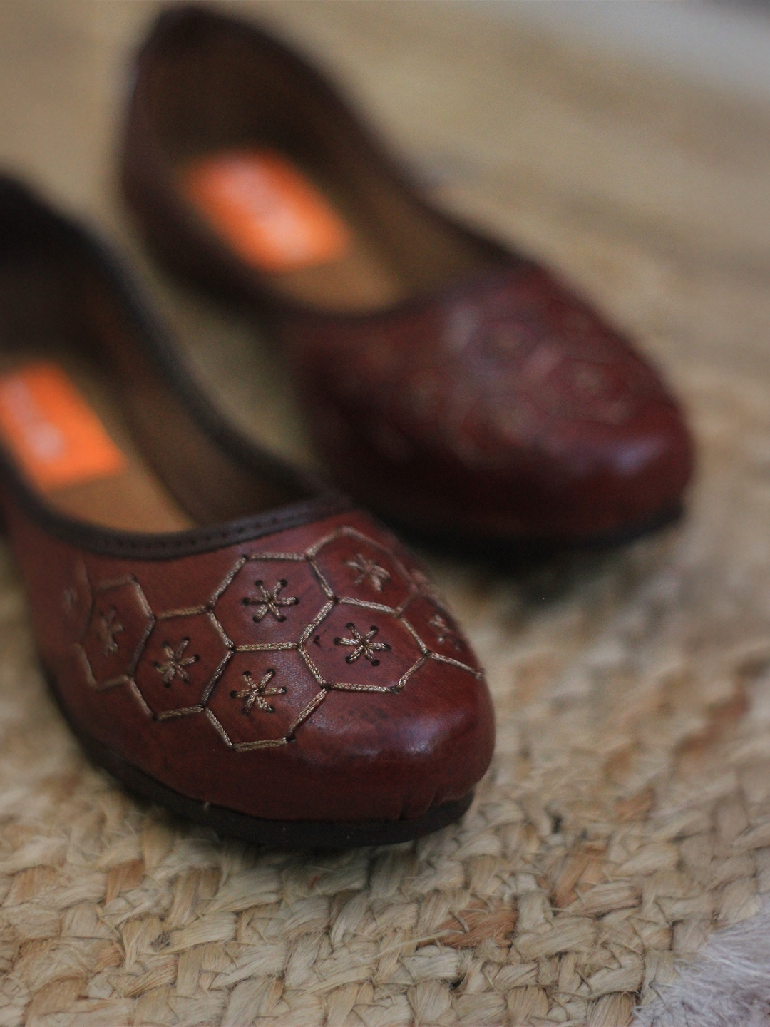 BownBee Embroidered Jutti For Girls - Brown