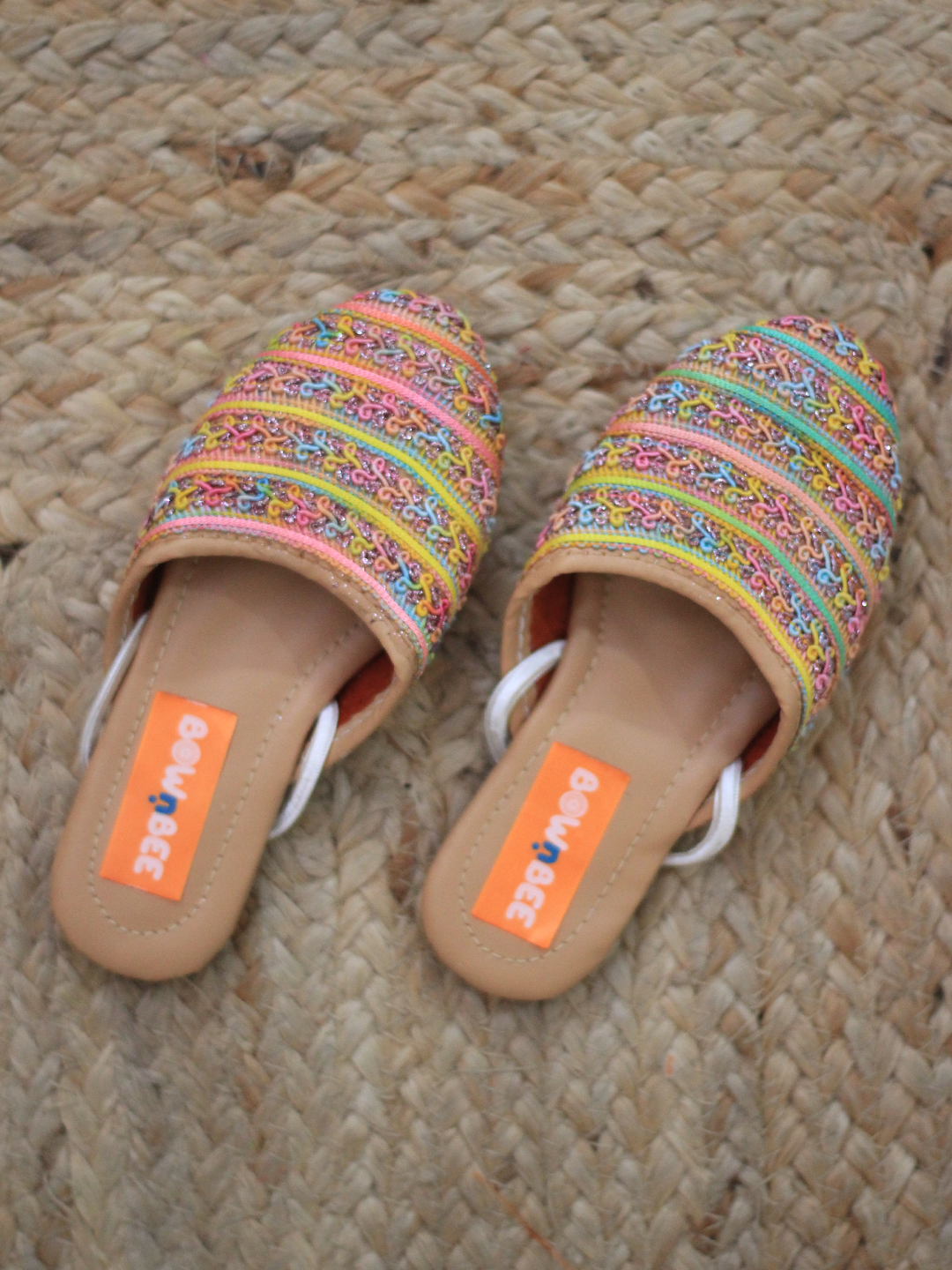BownBee Embroidered Jutti For Girls