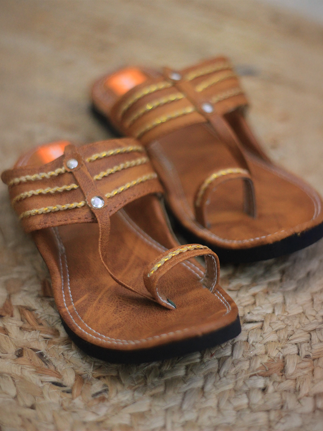 BownBee Kolhapuri Slippers For Boys - Beige