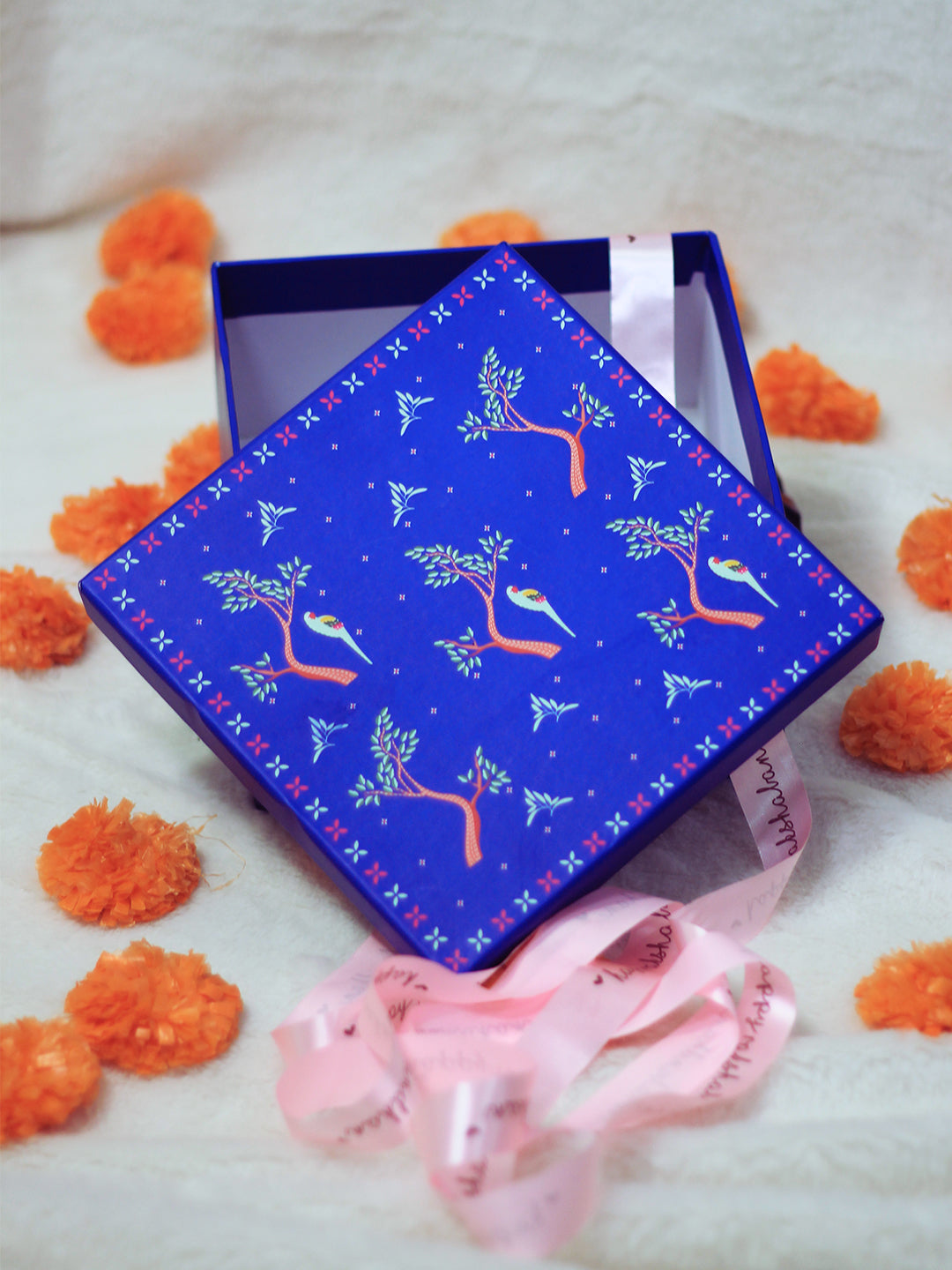 BownBee Festive Ethnic Printed Gift Box - Pink