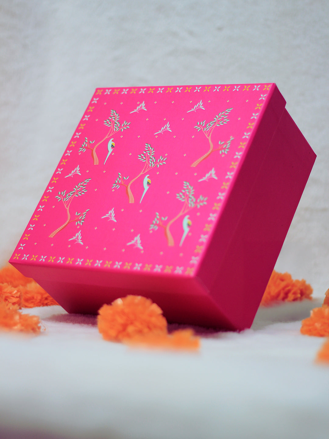 BownBee Festive Ethnic Printed Gift Box - Pink