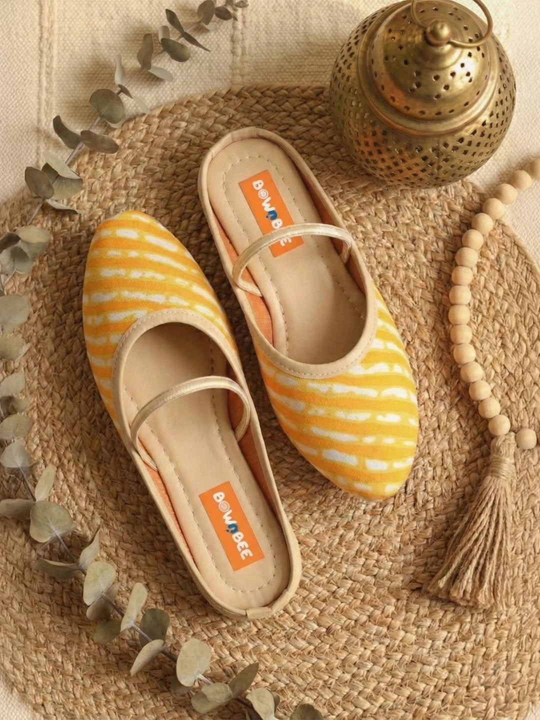 BownBee Lehriya Print Slippers For Girls - Yellow