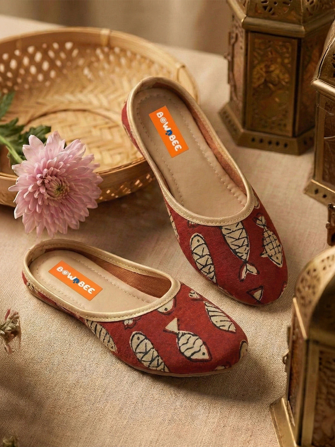 BownBee Fish Print Slippers For Girls - Blue