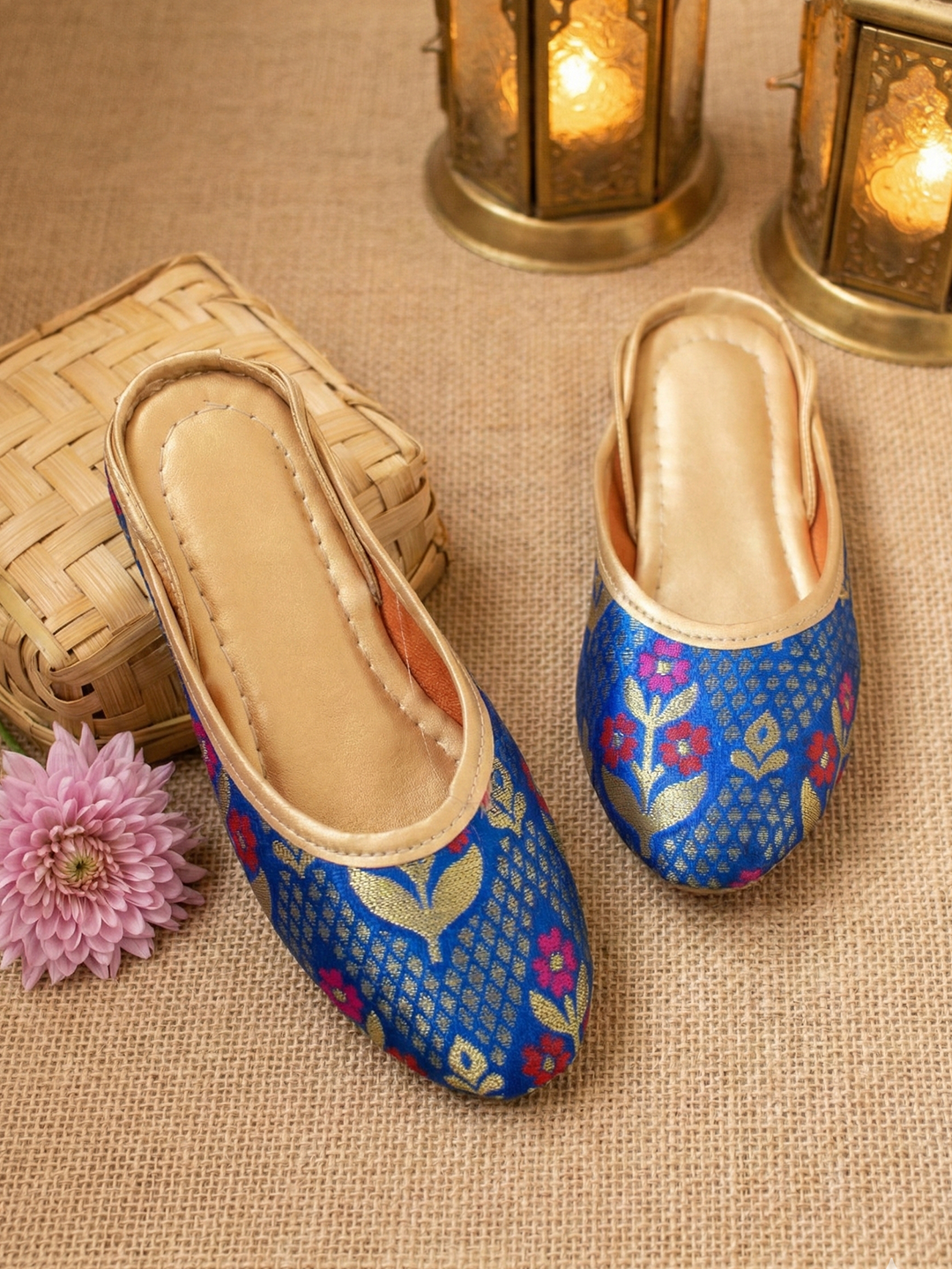 BownBee Floral Print Slippers For Girls