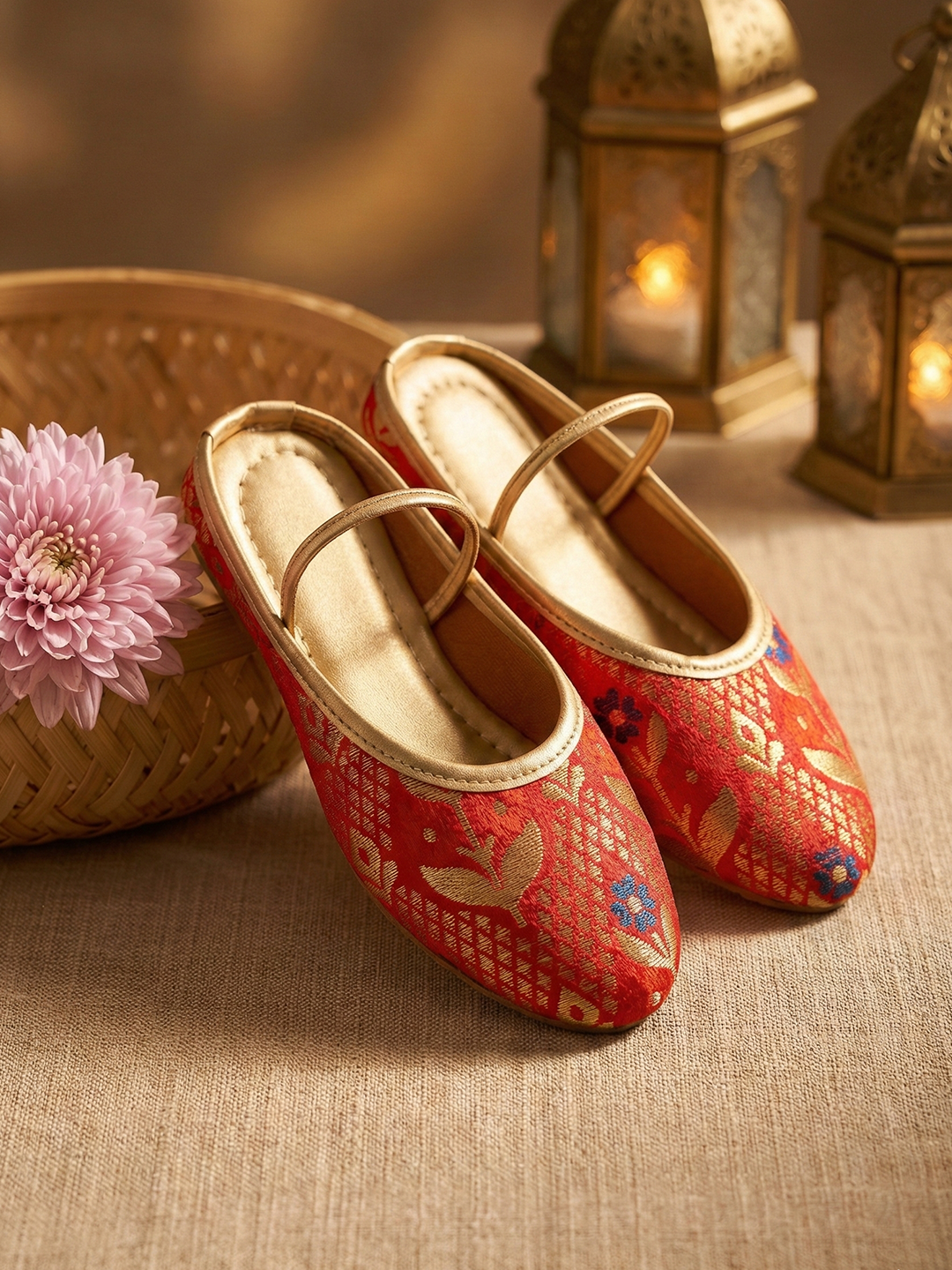 BownBee Floral Print Slippers For Girls