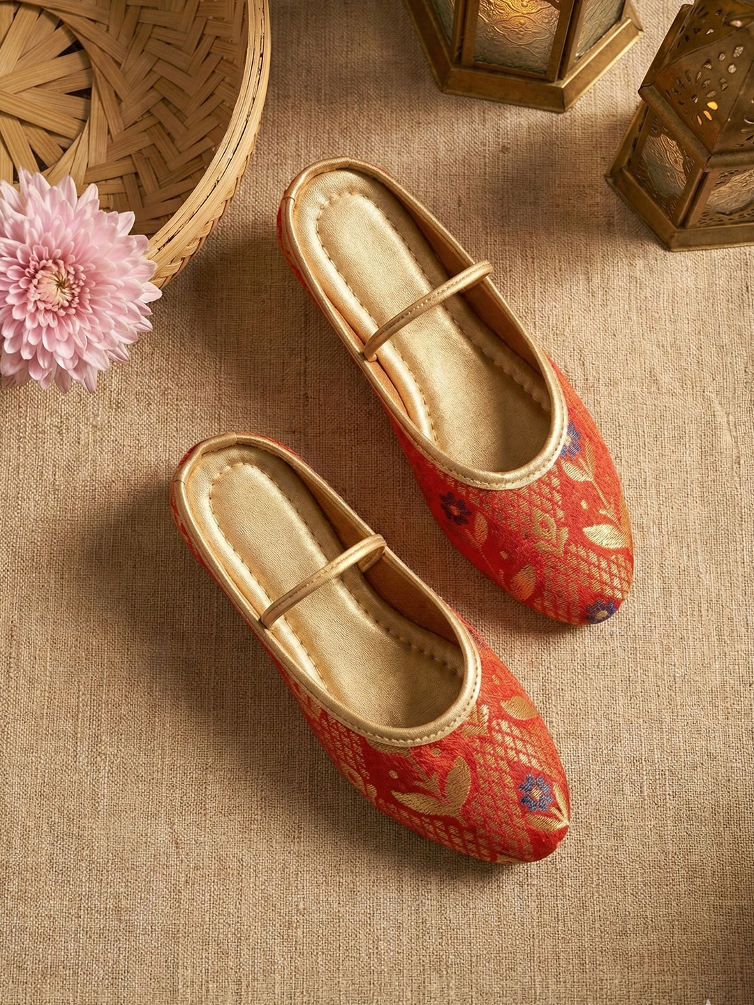 BownBee Floral Print Slippers For Girls