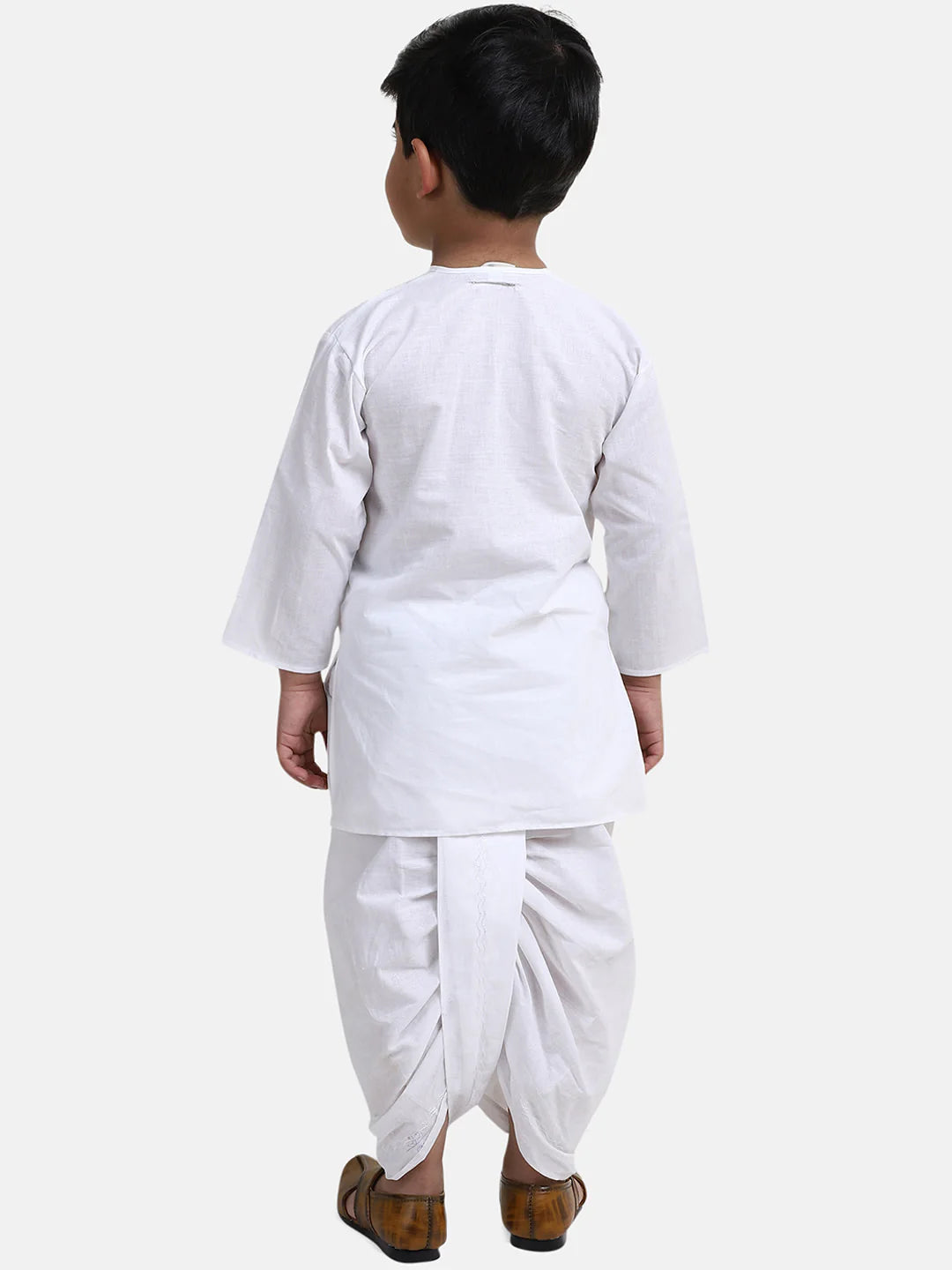 BownBee Full Sleeves Placement Embroidered Kurta With Attached Jacket And Dhoti