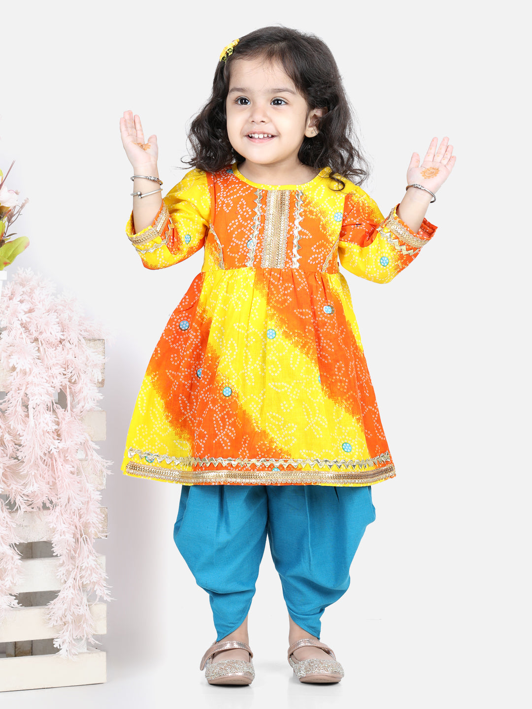 BownBee Three Fourth Sleeves Bandhani & Lace Embellished Kurta & Dhoti Set - Orange