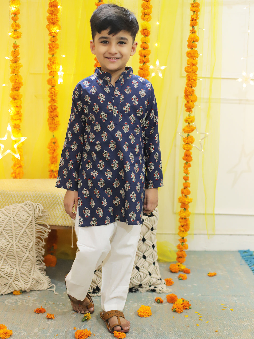 BownBee Boys Pure Cotton Printed Kurta Pajama with Jacket - Blue