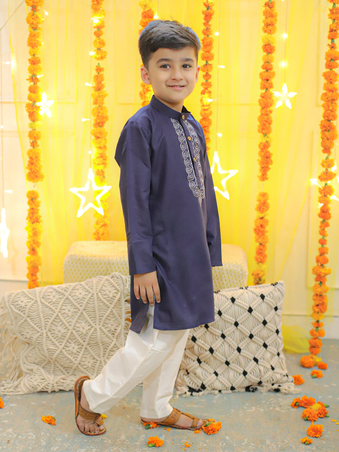 BownBee Boys Ethnic Wear Embroidery Cotton Full Sleeve Kurta Pajama - Blue