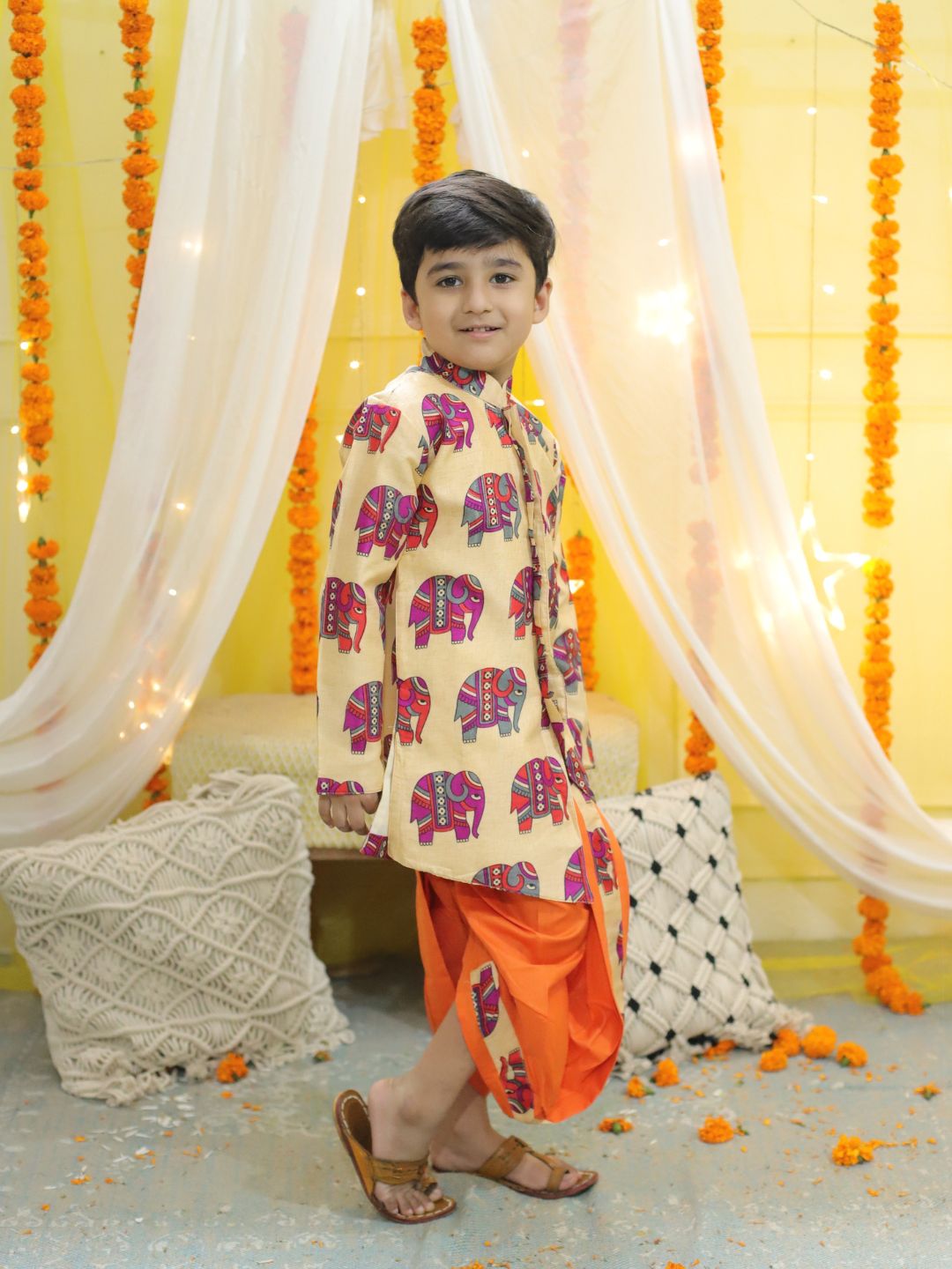 BownBee  Boys Ethnic Hathi Print Full Sleeve Sherwani - Orange