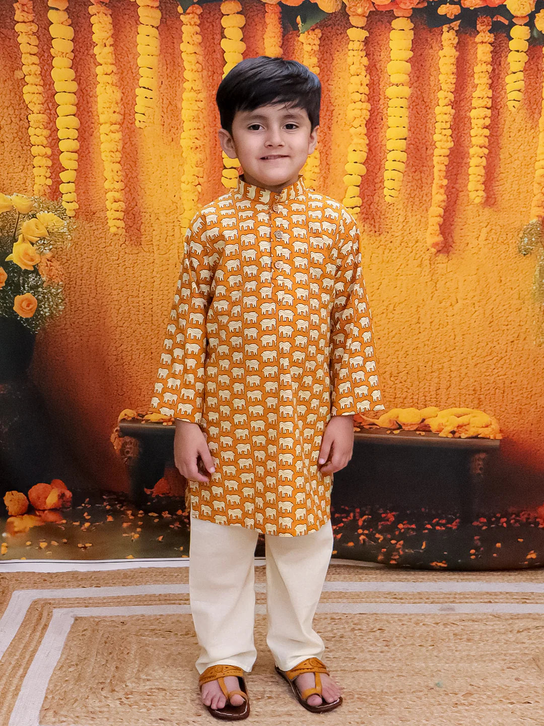 BownBee Pure Cotton Hathi Print Kurta Pajama for Boys