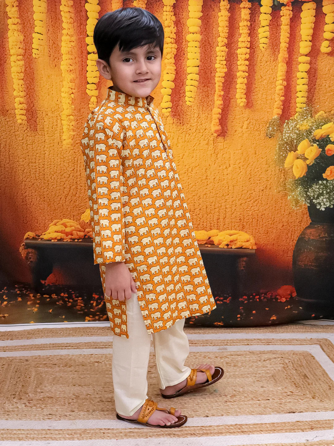 BownBee Pure Cotton Hathi Print Kurta Pajama for Boys