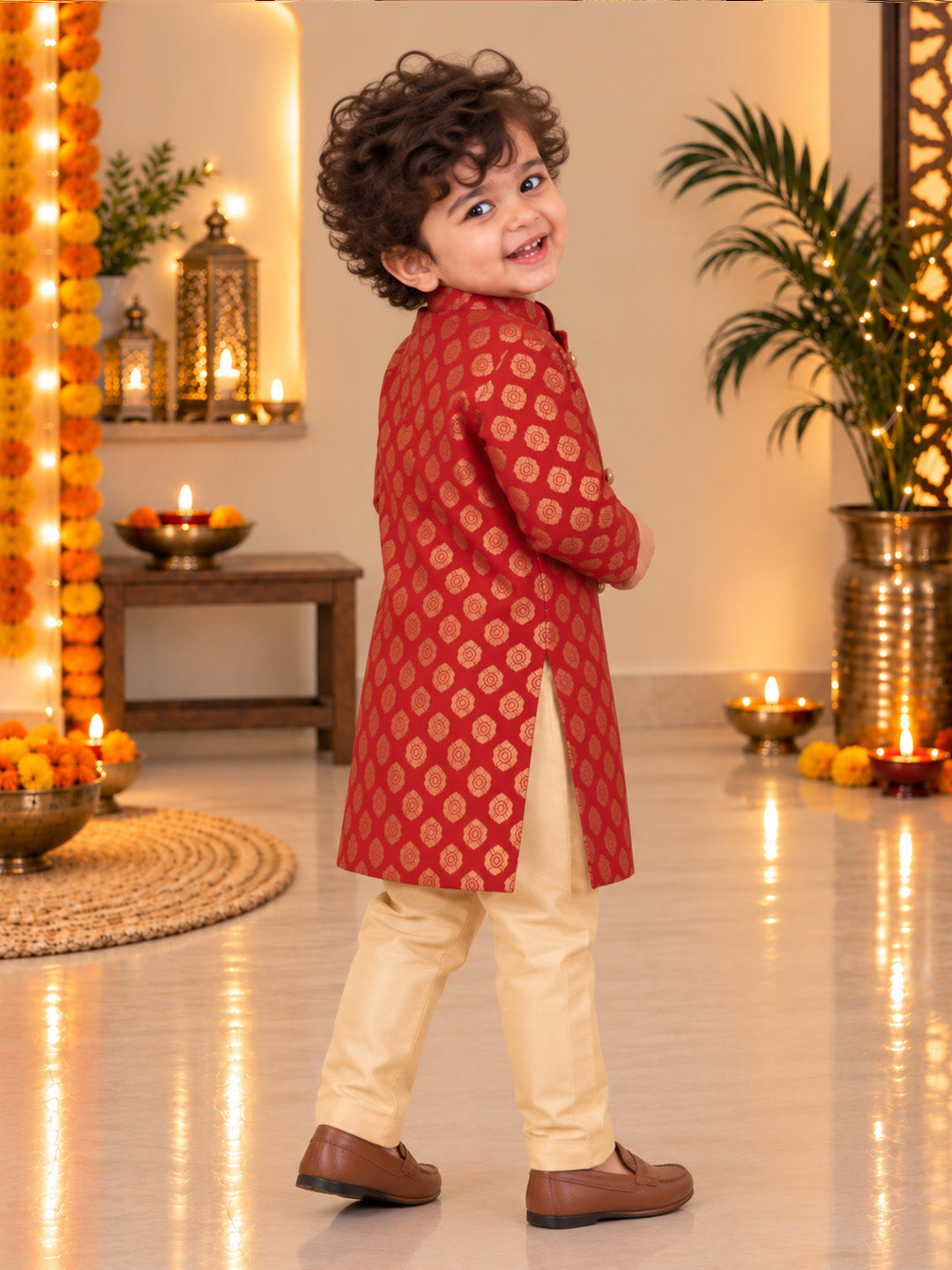 BownBee Front Open Jacquard Sherwani with Pajama Set for Boys- Maroon