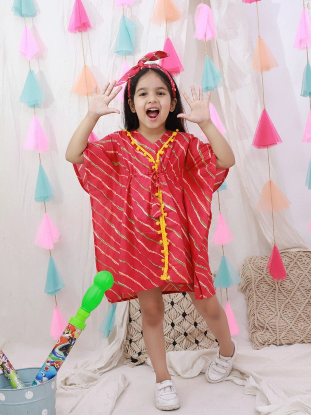 BownBee Kaftan Style Dress With Hairband For Girls - White