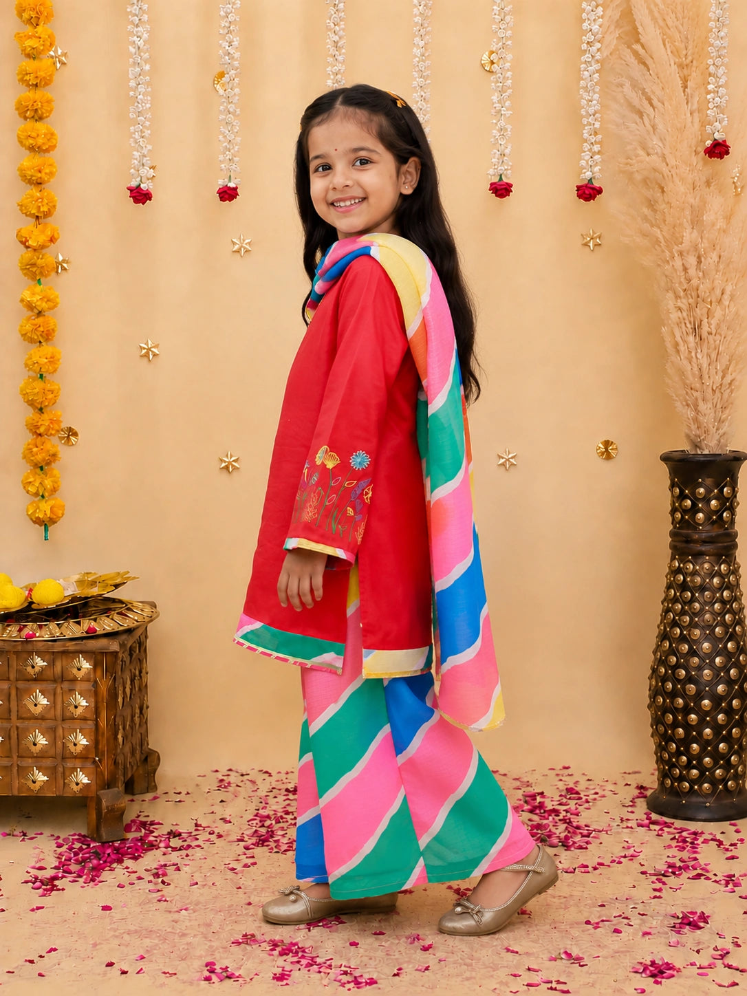 Embroidered Quater Sleeves Suit Set With Dupatta Sibling Set Maroon & White Combo