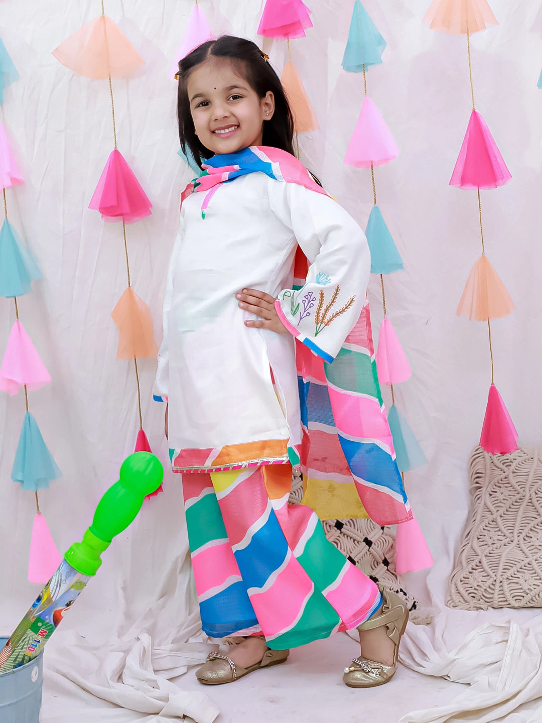 BownBee Embroidered Quater Sleeves Suit Set With Dupatta For Girls - White