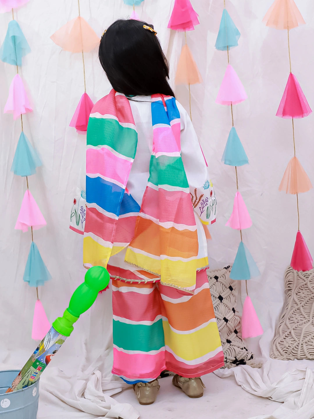 BownBee Embroidered Quater Sleeves Suit Set With Dupatta For Girls - White