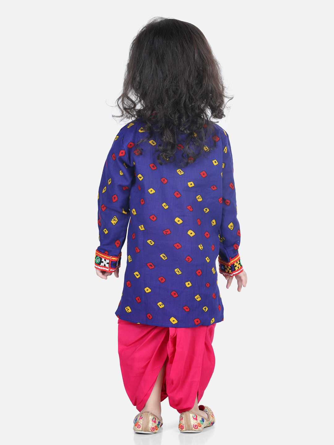 BownBee Full Sleeves Embroidered Placket & Trim Detailing Bandhani Kurta & Dhoti Set - Blue