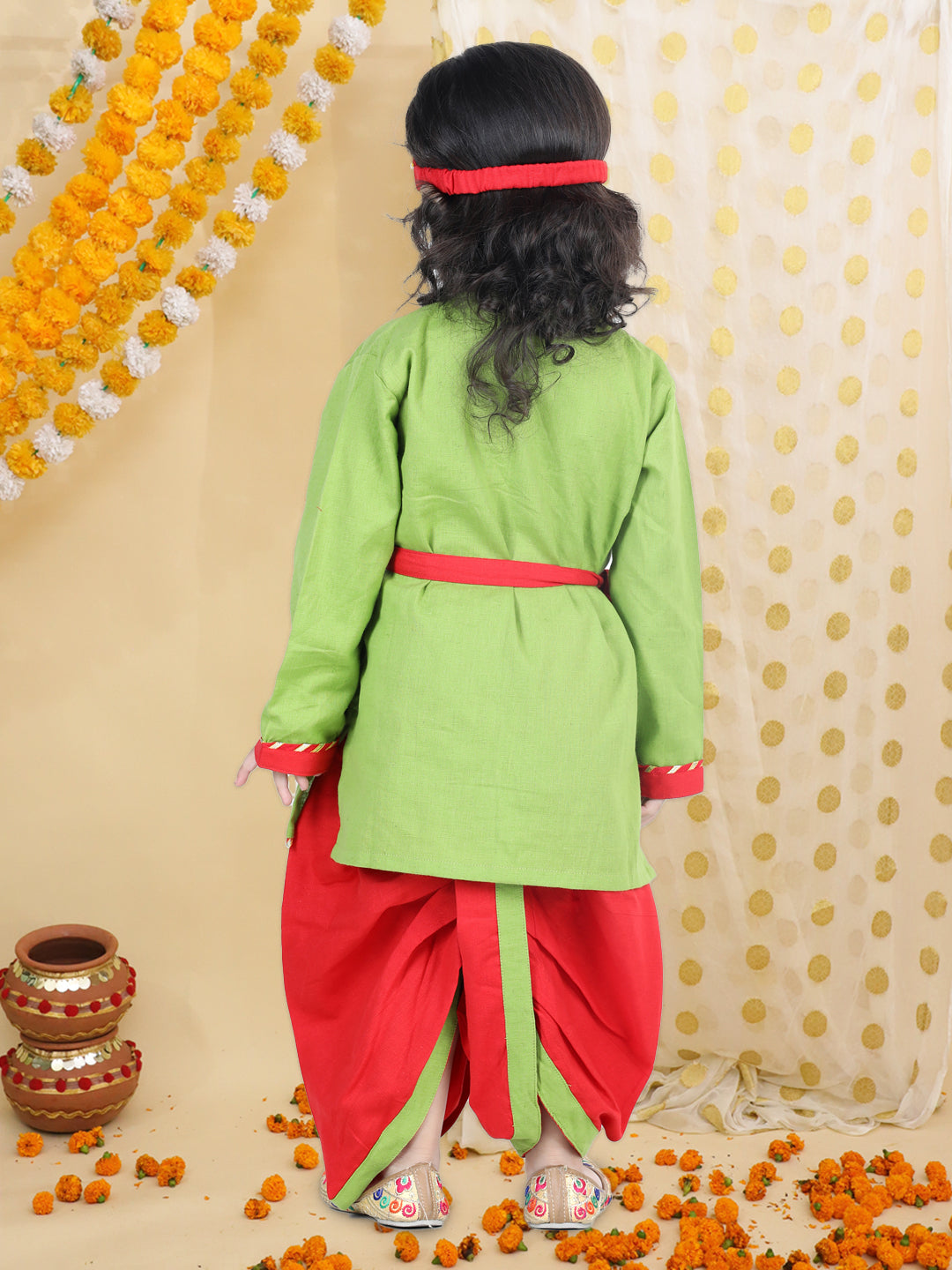 BownBee Full Sleeves Peacock Feather Embroidered Lace Detailing Kanhaiya Kurta & Dhoti Pants Set With Mukut - Green