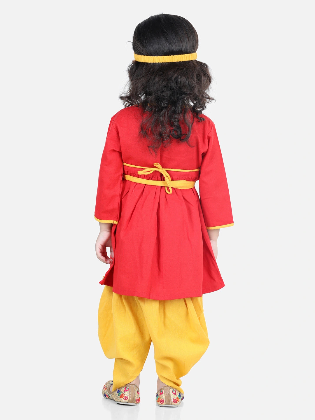 BownBee Full Sleeves Peacock Feather Embroidered Lace Detailing Radha Kurta & Dhoti Pants Set With Mukut