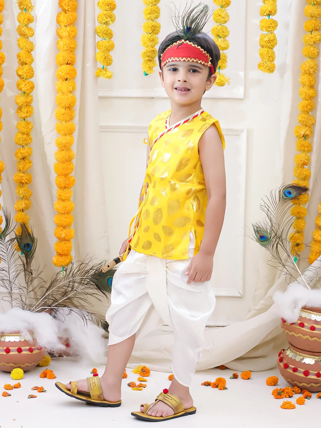 BownBee Morpankh Halfsleeve Dhoti Kurta With Mukut & Bansuri Set For Boys