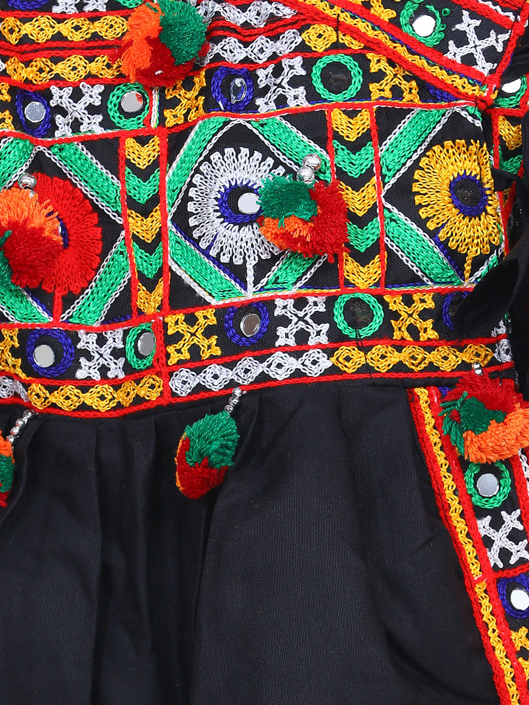 BownBee Sibling Embroidered kediya with Dhoti and Cap for Boys and Bandhani halter neck chaniya choli - Black