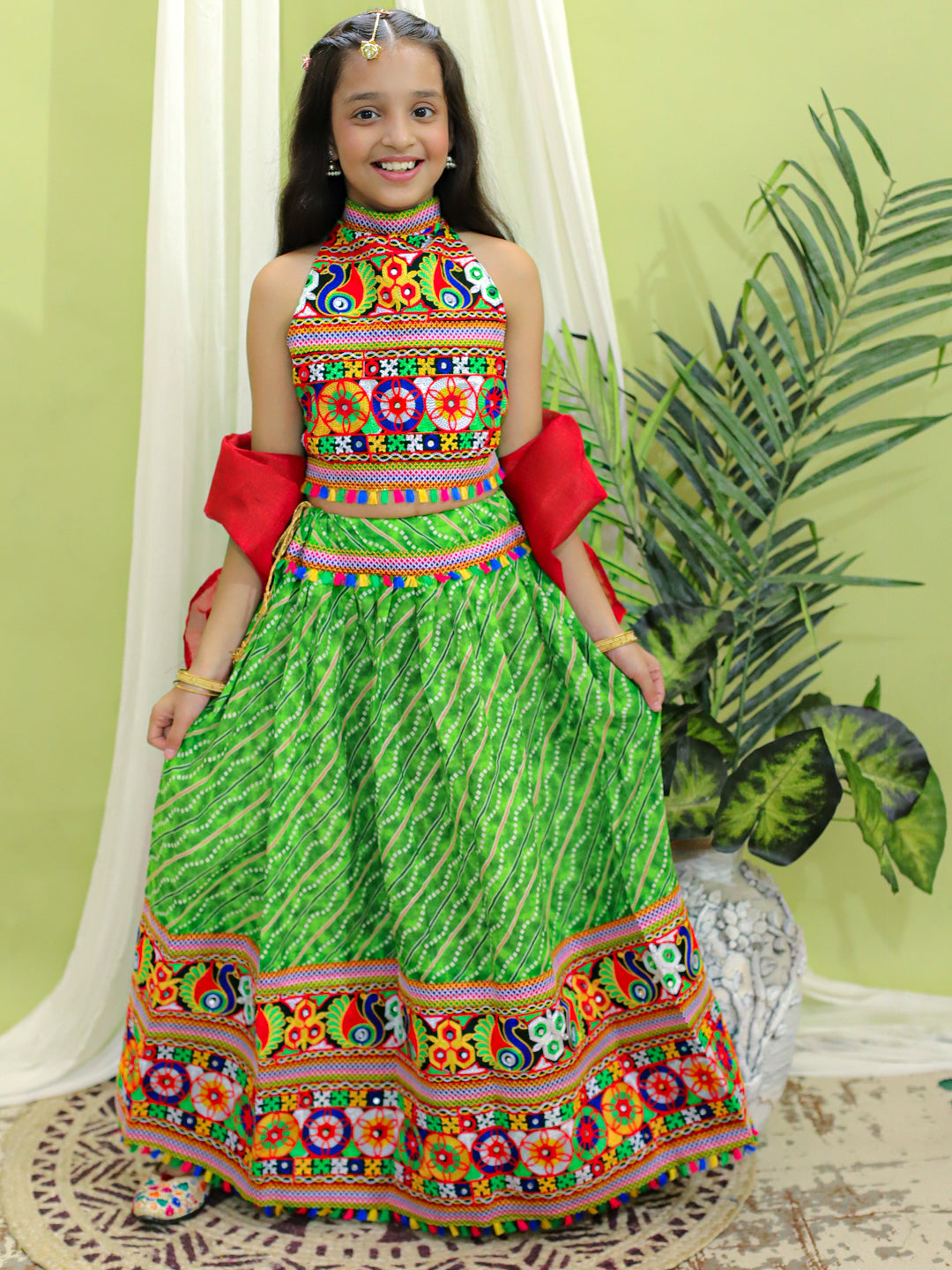 BownBee Kids Girls Navratri Dandiya  Garba Pure Cotton Embroidered Chaniya Choli Dupatta set - Green
