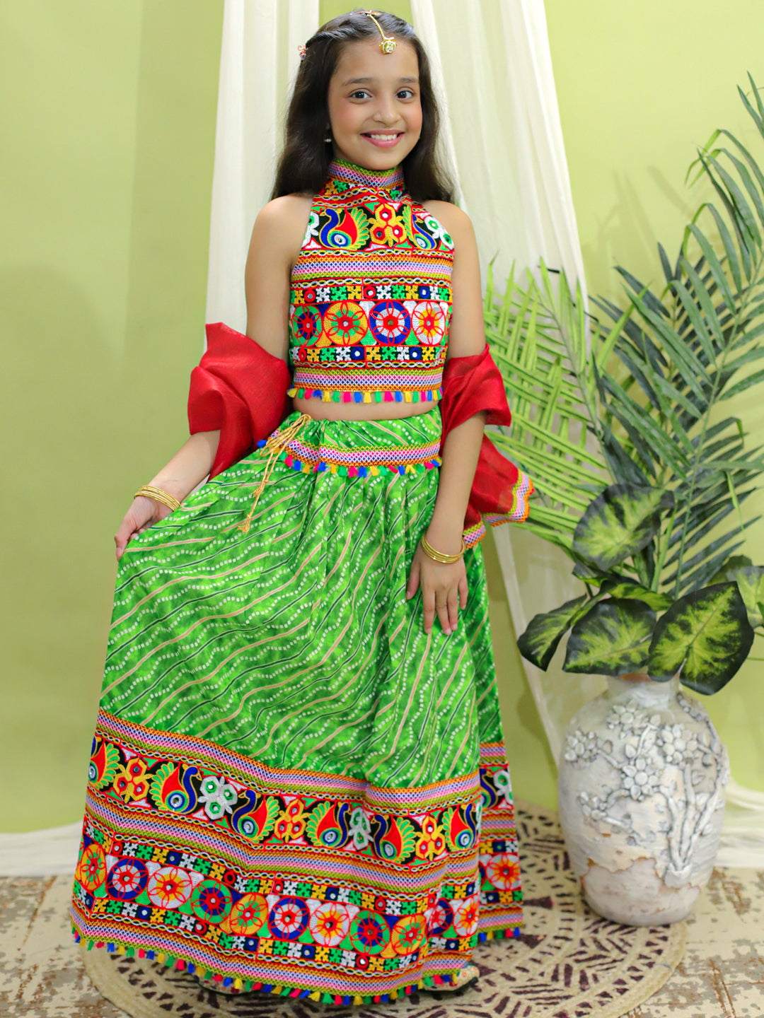 BownBee Kids Girls Navratri Dandiya  Garba Pure Cotton Embroidered Chaniya Choli Dupatta set - Green