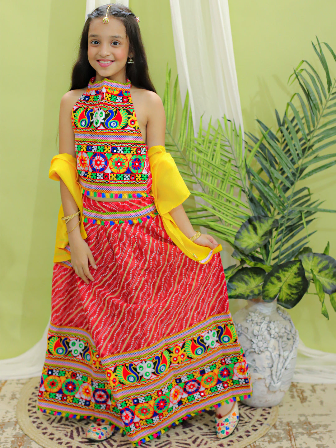 BownBee Kids Girls Navratri Dandiya  Garba Pure Cotton Embroidered Chaniya Choli Dupatta set - Red