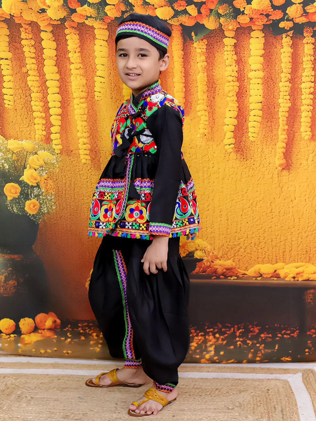 BowBee Embroidered kediya with Dhoti and Cap for Boys